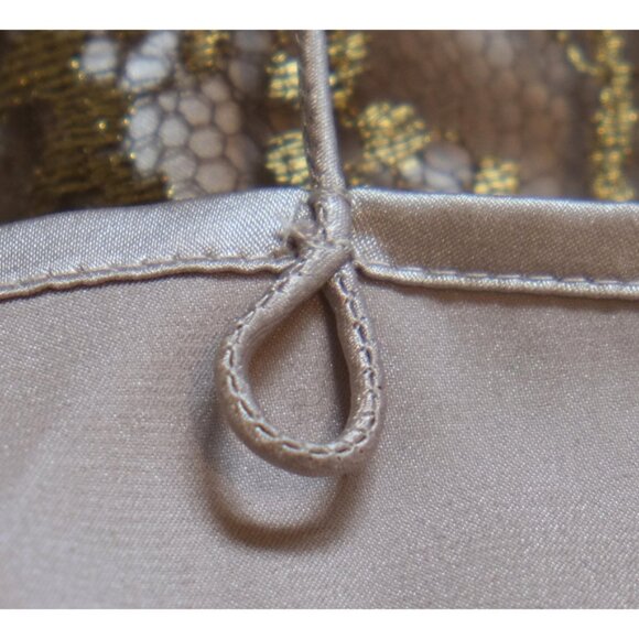 Elie Tahari burnished-gold lace sleeveless blouse with camisole - Picture 8 of 13